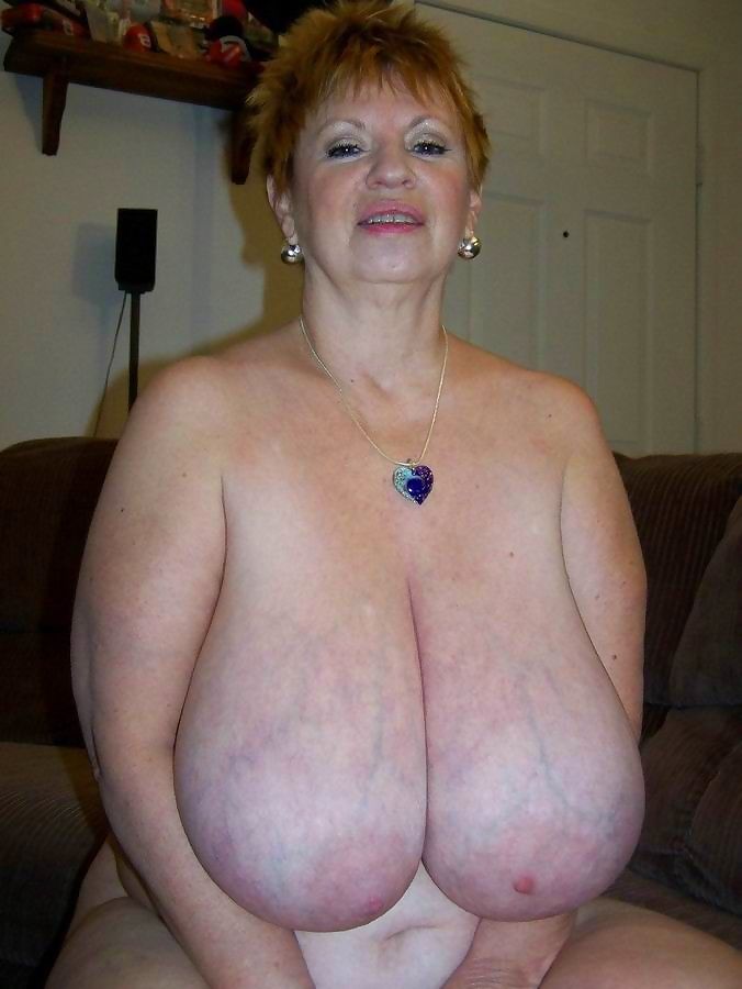 Amateur granny with huge boobs - part 3370