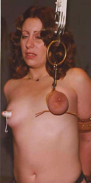 Vintage sex slave in bondage and nipple torture - part 3943