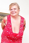Huge breated mature mama showing her naughty ways - part 3603