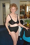 Very old amateur granny poser at home - part 1394