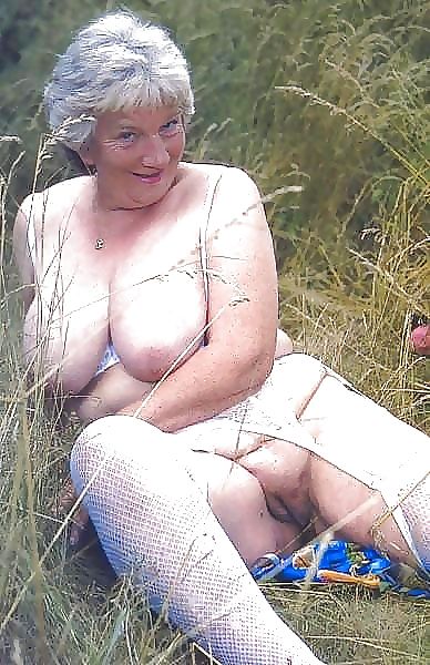 Hot nude granny - part 1958