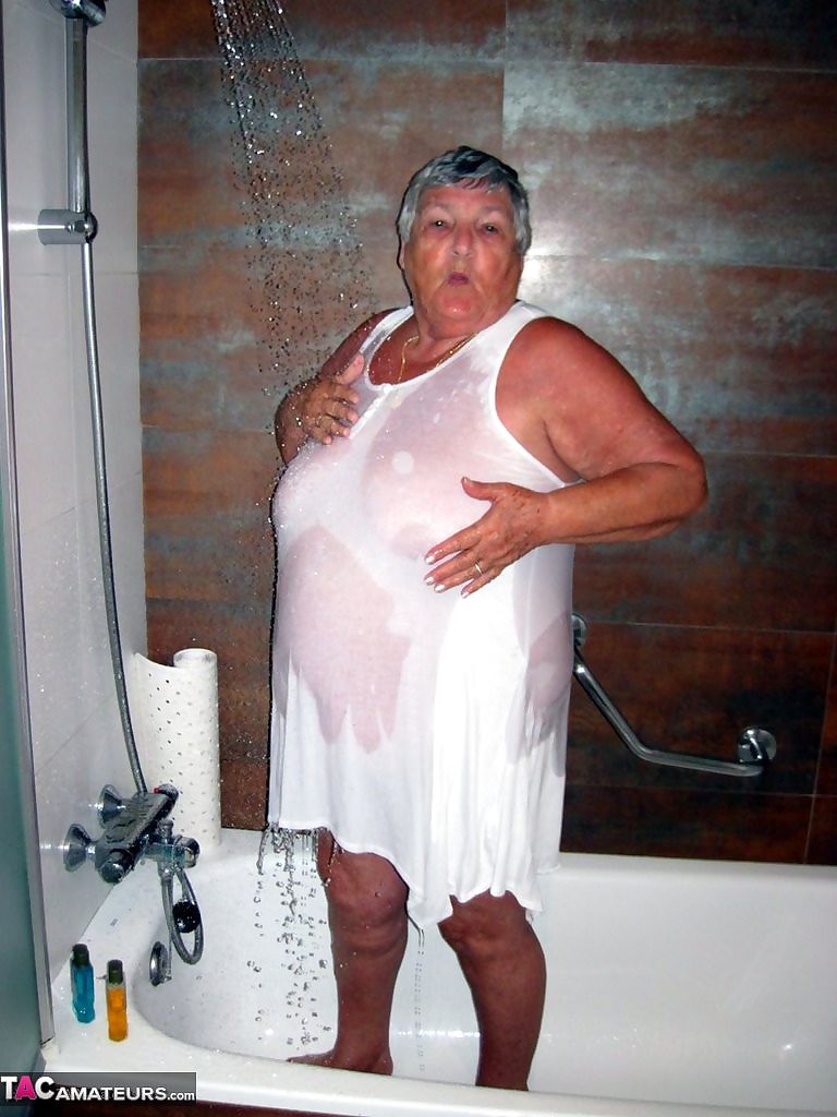 Shower time again for grandma libby - part 3853